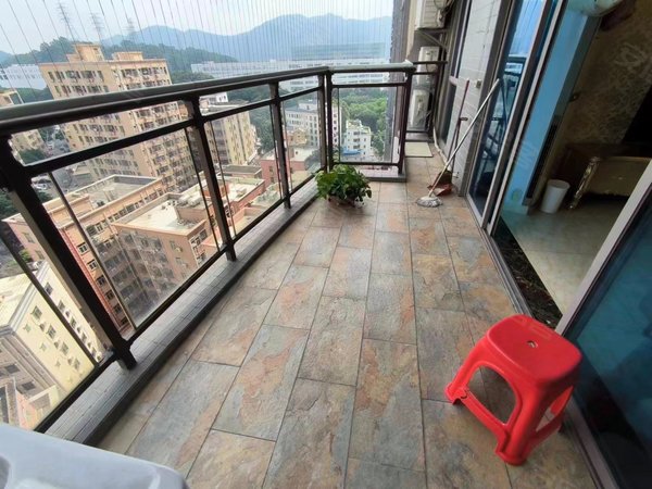 深圳宝安福永御林山景御林山景 凤凰山出租房源真实图片