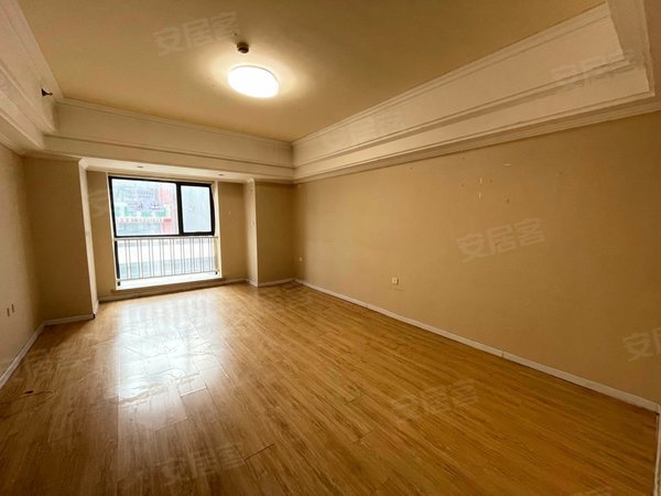 哈尔滨南岗哈西万达soho公寓哈西万达公寓 可办公做生意 位置嘎嘎好