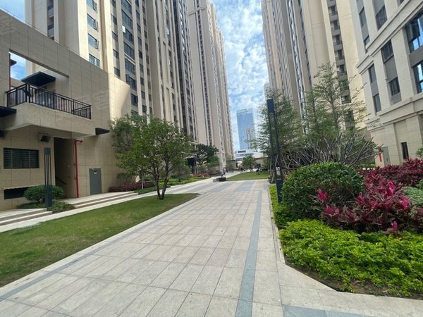 泉州石狮狮城国际广场中骏悦景府(商住楼)中骏商城附近 中骏悦景府 2