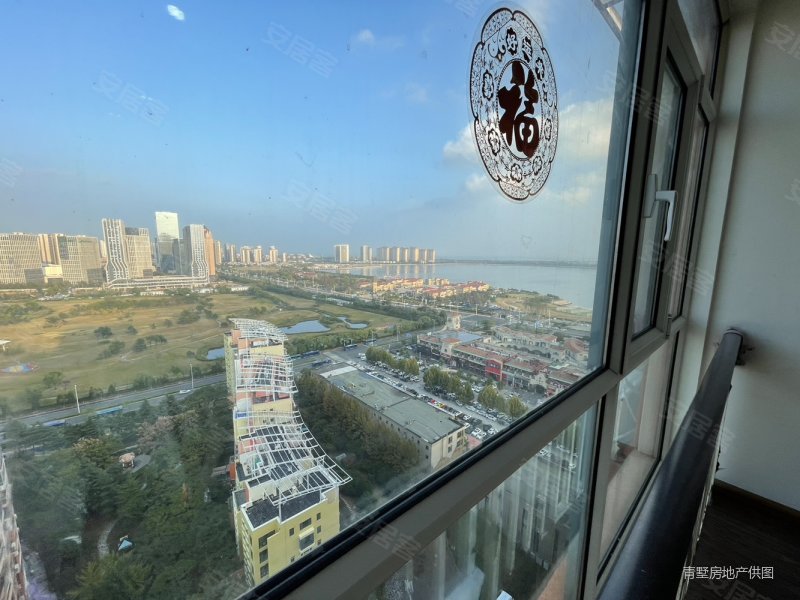 唐岛湾好房推荐千禧龙花园一室一厅领包入住