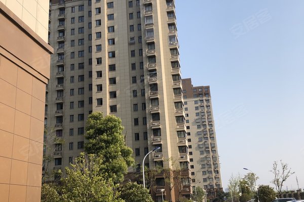 美罗家园罗秀苑