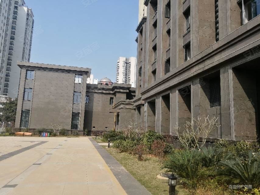 柳州房产网>柳州二手房>城中二手房>体育中心二手房>中房紫东>854_640