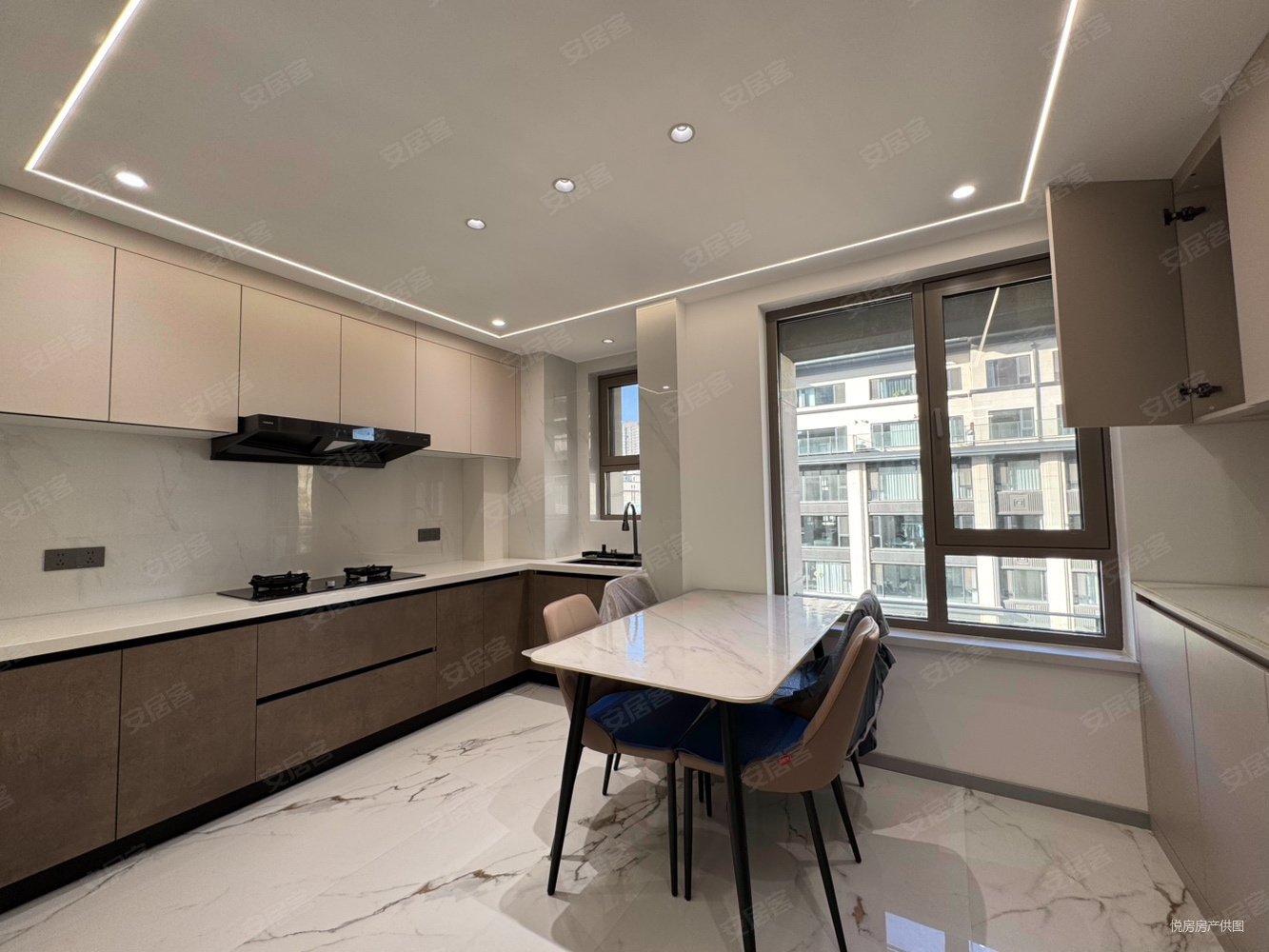 汇置尚岛3室2厅2卫129㎡南北159万