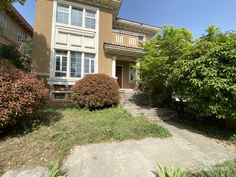 国宝花园别墅   中间好楼层 动静分离 品质生活!