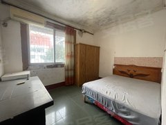 河池金城江金城江城区九龙生活区，停车位充足，停车免费，物业免费，1房1厅1厨1卫出租房源真实图片