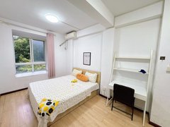 武汉江岸后湖无中介废！全女生!可月付！精装大主卧！市民之家地铁！绿地中心出租房源真实图片