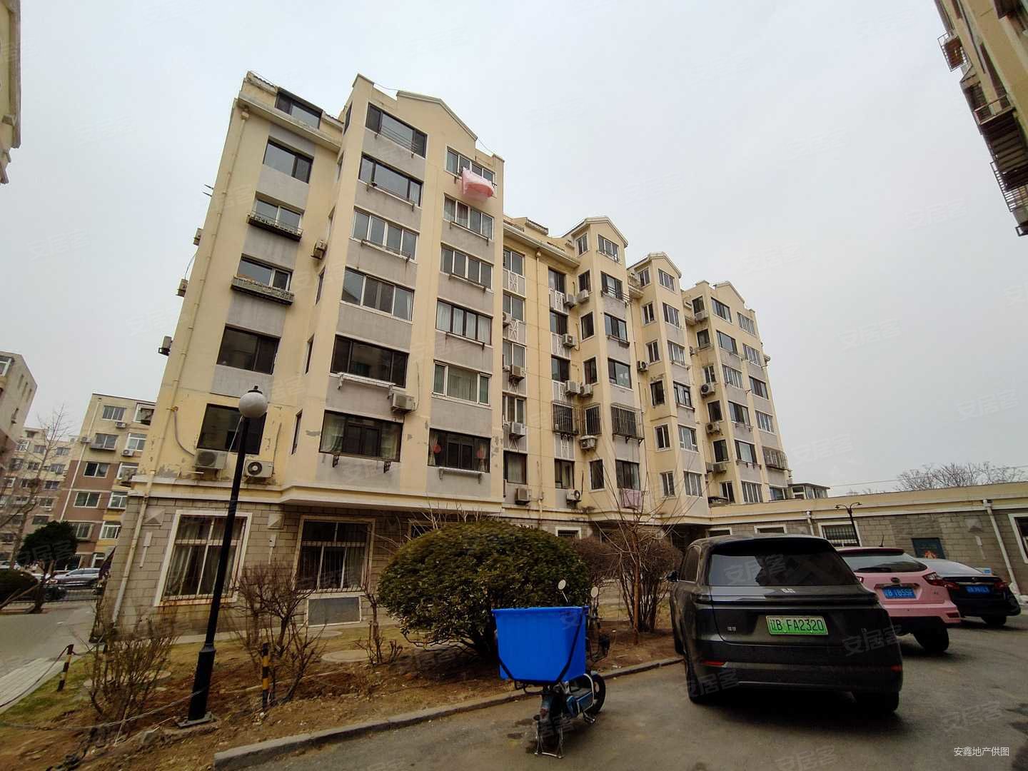 急急急香海花园两室一厅地铁200米106万看房随时