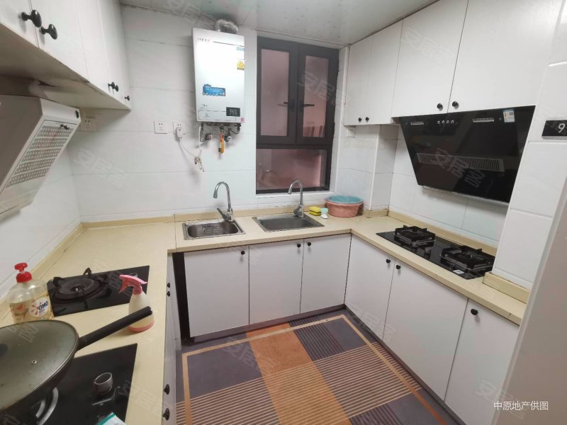 嘉海雅苑地铁600米电梯中区楼层精装修双南两房