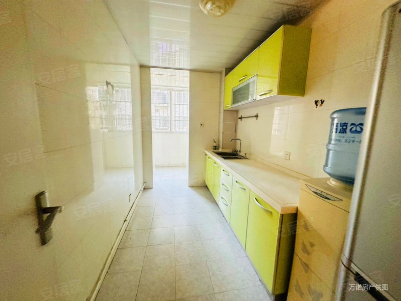 沣景新苑三楼三室一把付精装修南北通透