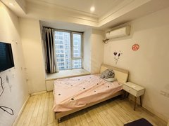 镇江句容宝华小学泰达青筑公寓房民水民电电梯房真实在租随时可以看房。出租房源真实图片