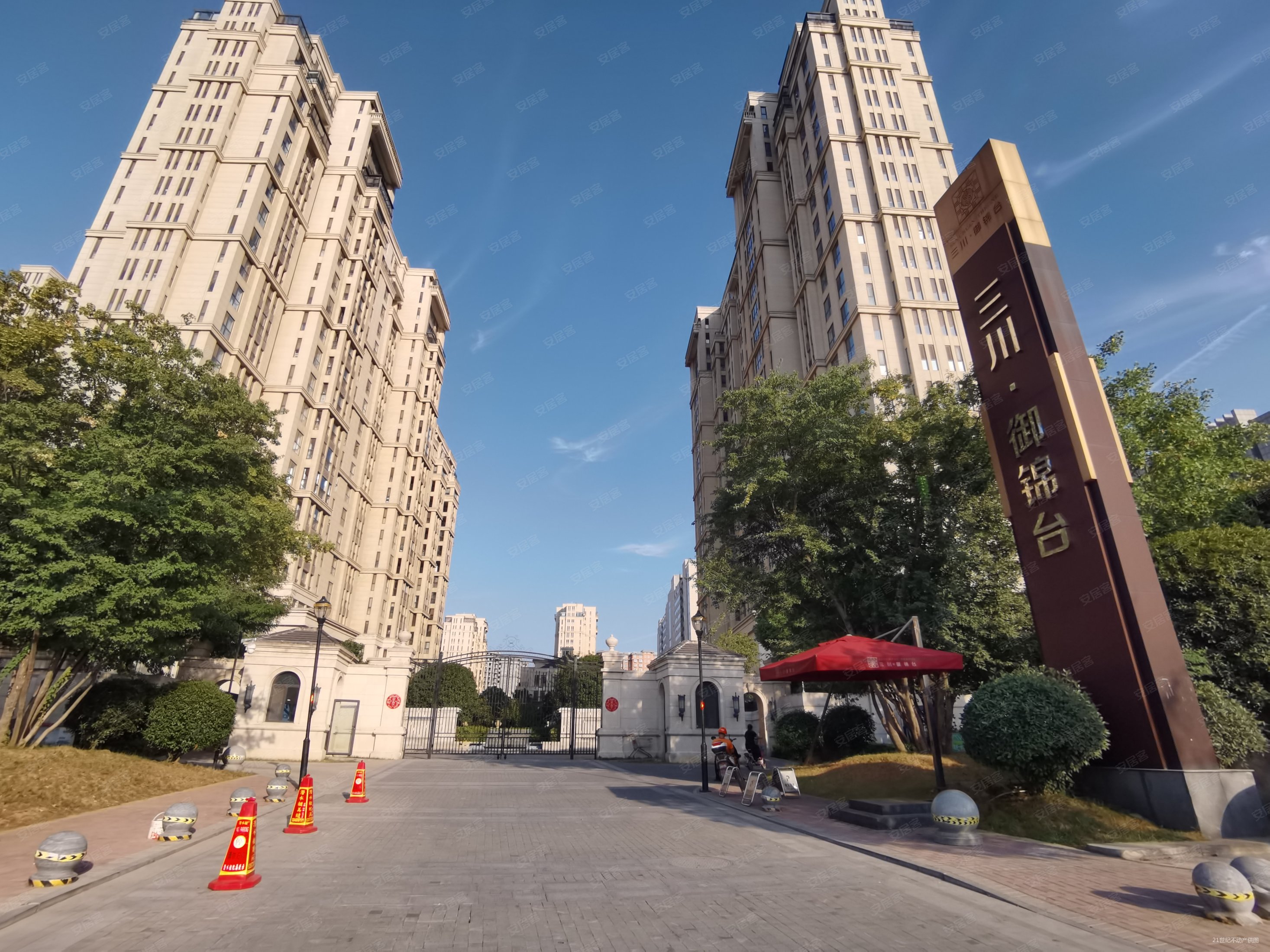 大市证可按揭,三川御锦台二手房,230万,4室2厅,2卫,202平米-南阳安居