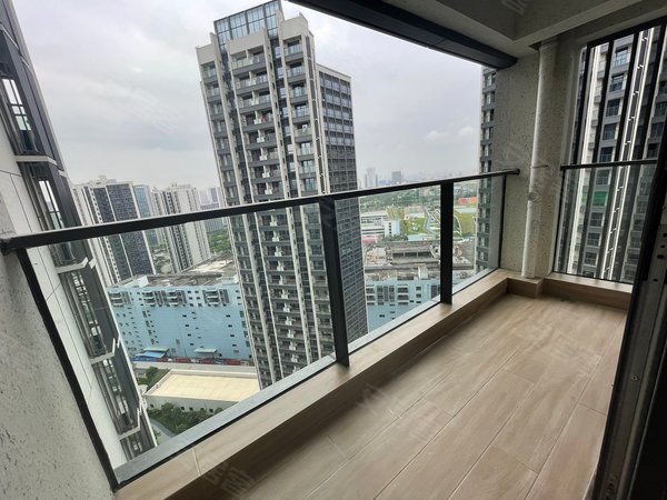 深圳宝安后亭嘉富宝禧花园沙井新桥 11号线地铁口 嘉富新禧全新精装3