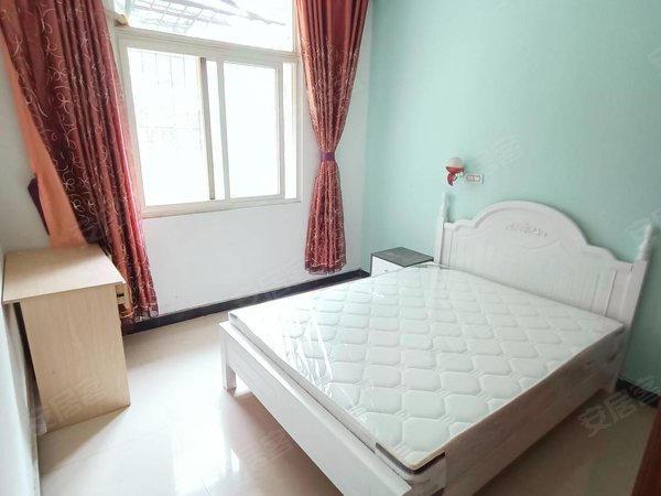 武汉汉阳七里庙碧溪苑二期五里墩七里庙阳台 独卫 大小单间 精装修