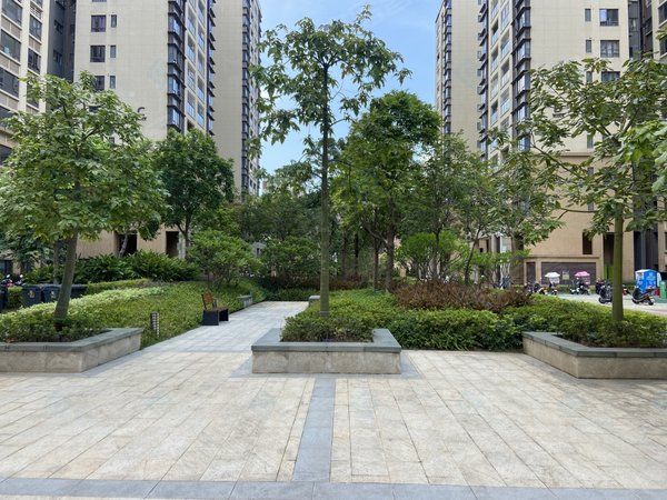 深圳宝安福永怀德峰景怀德峰景北园三房 全新装修 仅租5500元出租房源