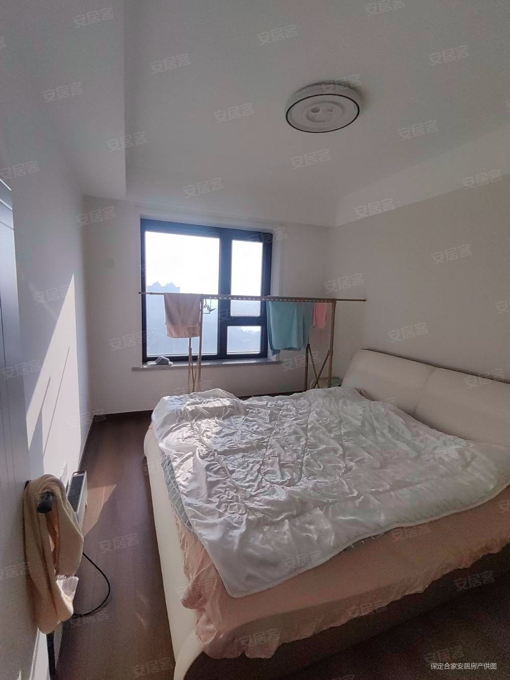 龙湖列车新城3室1厅1卫105㎡南北64.5万