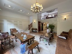 南宁青秀仙葫凤岭南400平别墅 配套齐全 适合居家接待 物业仅要5毛！!出租房源真实图片