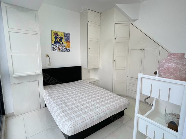 深圳南山科技园博海名苑博海名苑高层,新空出,拎包入住,随时看房,装修