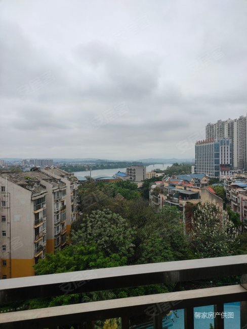 单价5千多一平 低价售,康城二手房,85万,4室2厅,2卫,143平米-柳州安居