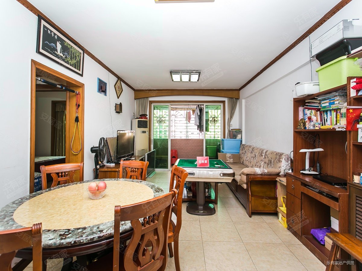 泰华锦绣城2室2厅1卫79.5㎡南北312万