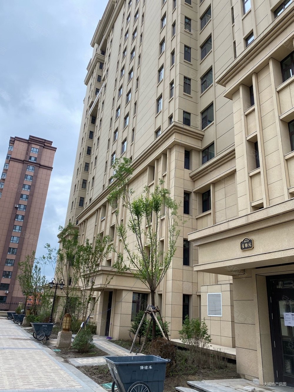 绥化二手房 肇东二手房 肇东城区二手房 凯旋名都小区