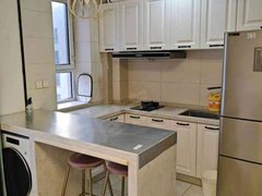 梅河口光明人民大街东街解放花园拎包住，包取暖物业年租出租房源真实图片