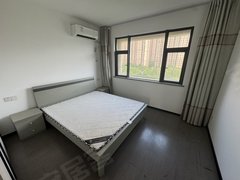 温岭温岭市区锦江中心恒隆商业街旁 丰泰苑 两室一厅 独门独户 带阳台 烧天然气出租房源真实图片