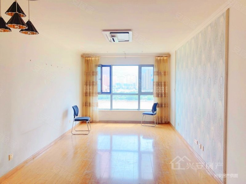 海亮滨河壹号河景 产权清晰 小区新 精装修 电梯房 大两房