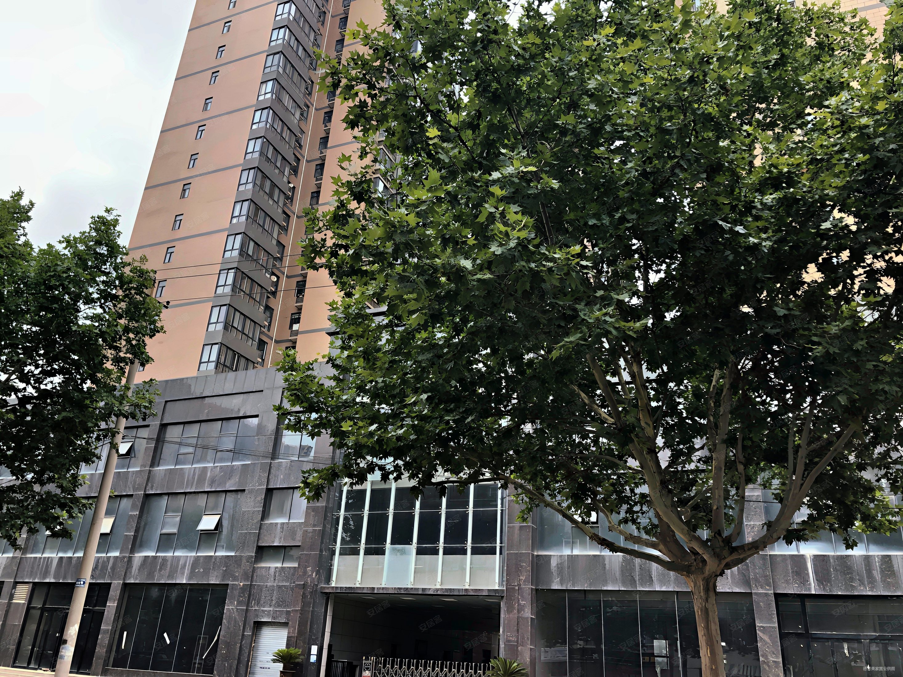 福锦花园顶跃南北通透高楼层采光充足