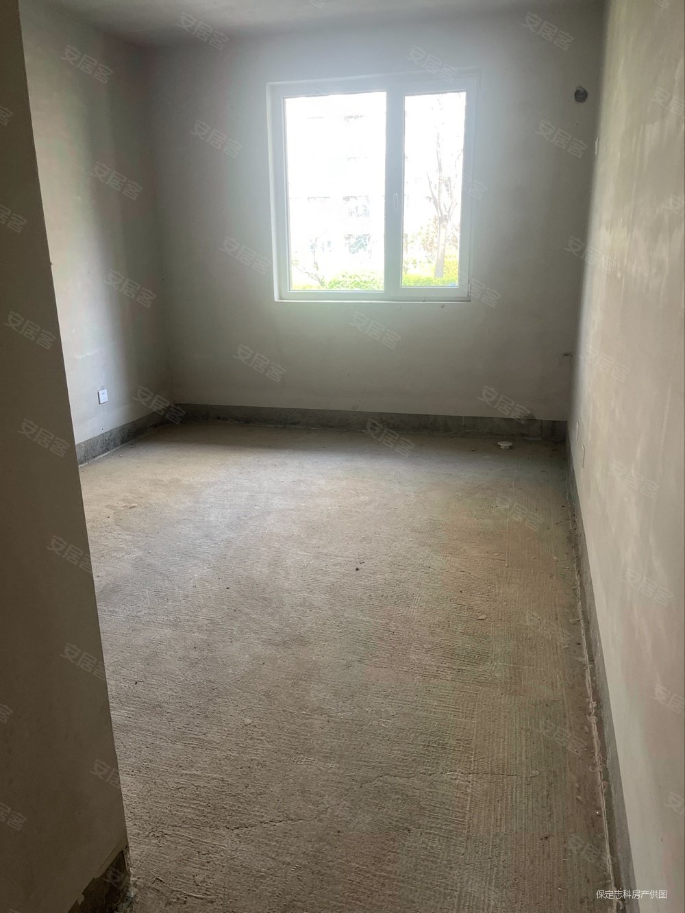 花郡玫瑰园3室2厅2卫141㎡南北138万