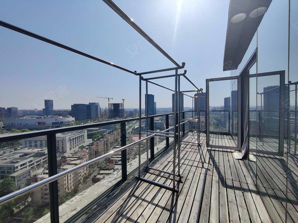 上海闵行七宝皇都花园(别墅)皇都花园(别墅) 环境优美 近地铁 安排