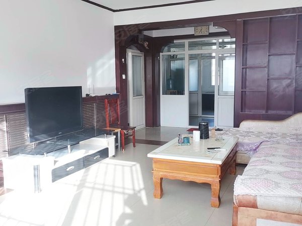 青岛城阳夏庄丹山和谐家园东方城无物业费  精装3室2厅 领包入住