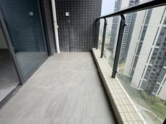 阳江阳春春城镇出租国鼎御景半岛中层精装三房两厅134房月租金1600出租房源真实图片
