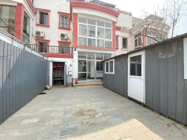 北京丰台花乡紫光园紫光园联排别墅350平1.