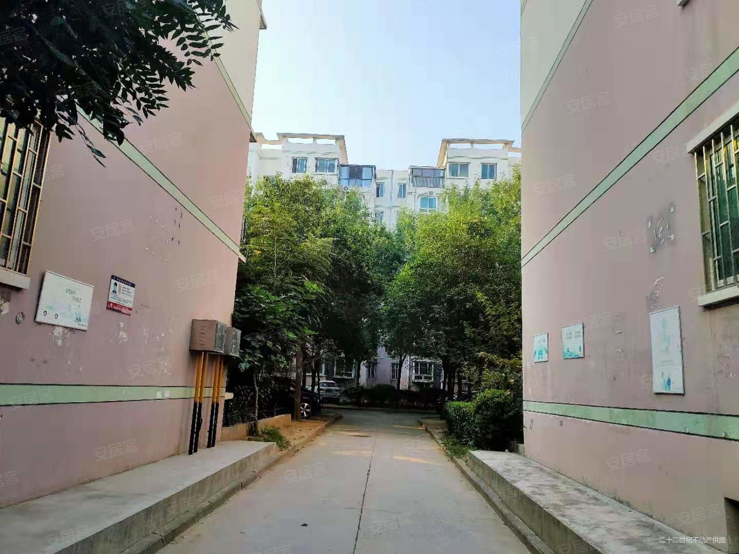 郑州房产网>郑州二手房>高新区二手房>科学大道二手房>金色嘉园>1440