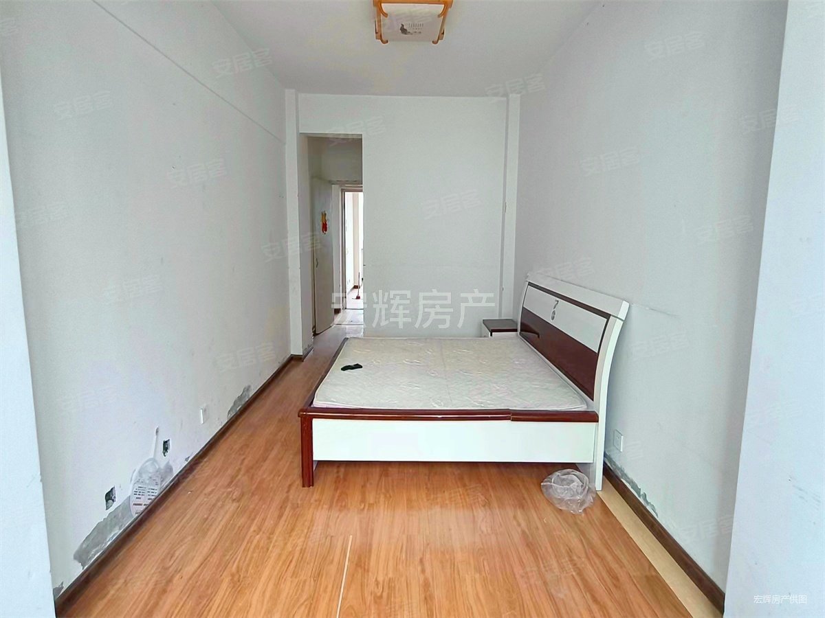 兰州房产网>兰州二手房>七里河二手房>上西园二手房>机车厂(五区)>