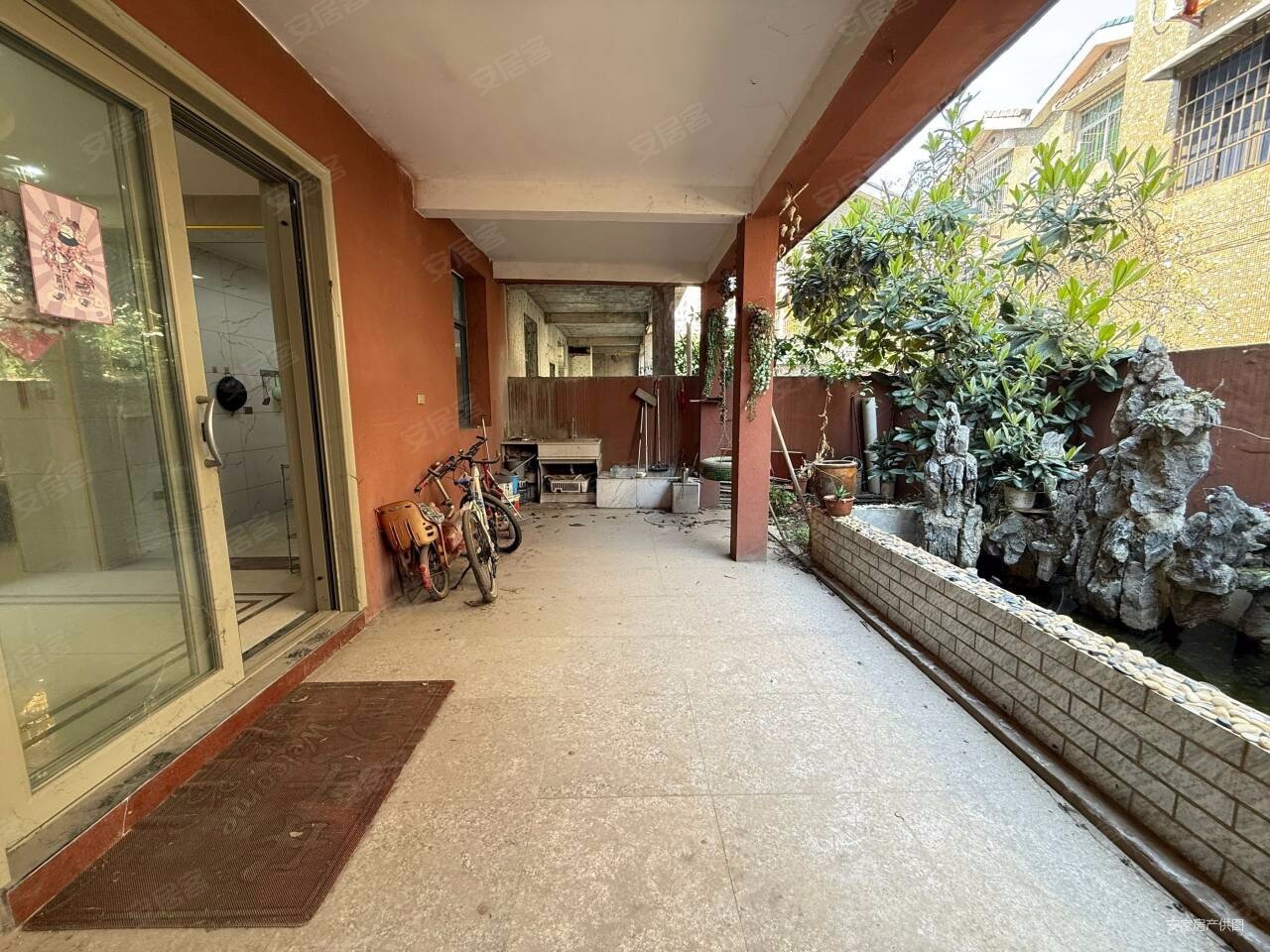 五洲庄园6室2厅3卫280㎡南北88万