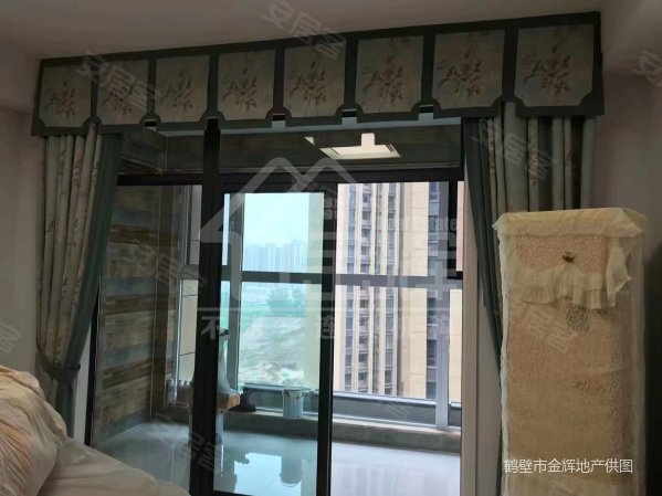 建业壹号城邦3室2厅1卫122㎡南北79.8万