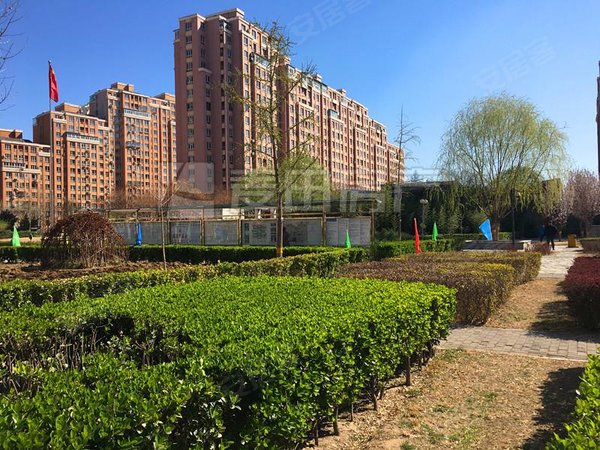 北京丰台玉泉营万年花城玫瑰碗(万年花城三期)10号线首经贸地铁站