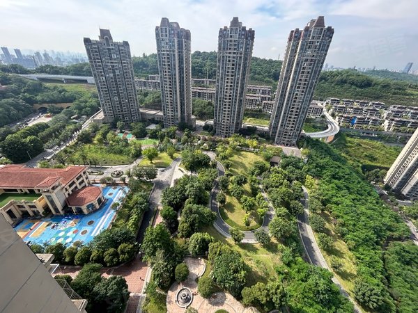 重庆渝北照母山恒大照母山山水城恒大山水城,两房拎包入住,出行方面.