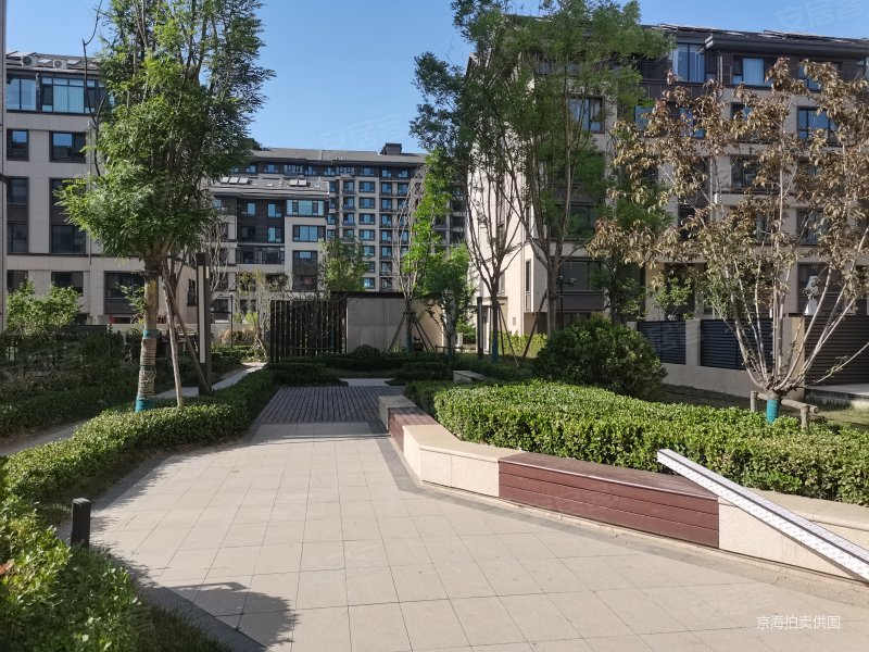 济南房产网>济南二手房>历城二手房>建筑大学二手房>雪山金茂逸墅>800