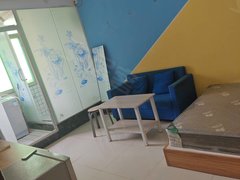 南昌红谷滩丽景路翠苑路地铁口,附近是万达广场购物方便。离地铁大厦双子塔一站出租房源真实图片