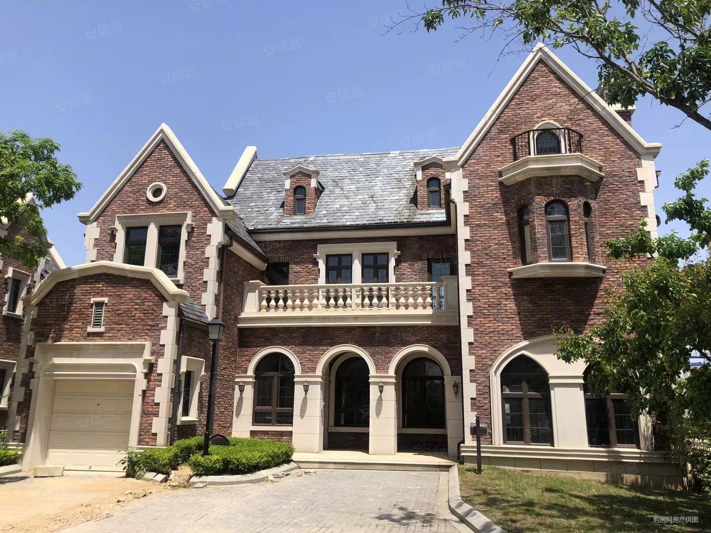 中庚香海一品山海独栋别墅278米500万轻轨沿线英式建筑