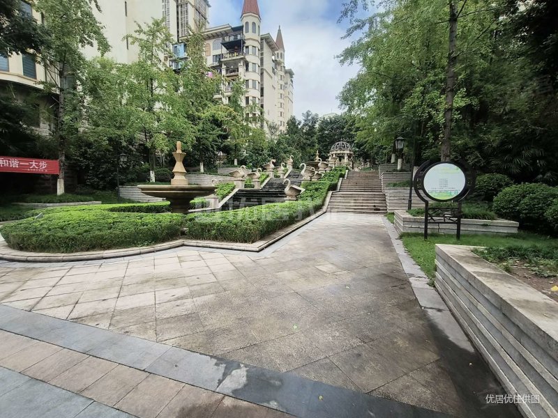 地下室,北城华府二手房,108万,6室3厅,4卫,133平米