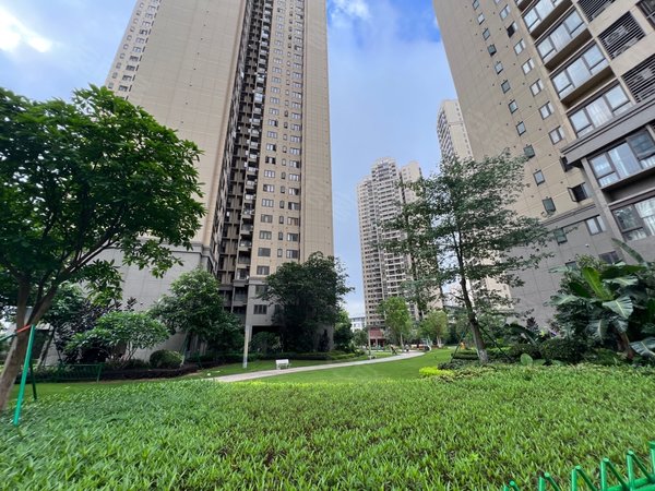 珠海香洲上冲万科城(南区)万科城南区 近山姆 双阳台 朝南向 高楼层