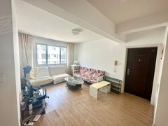 威海荣成荣成市区谷丰南区4楼两居室拎包入住，租金800每月出租房源真实图片