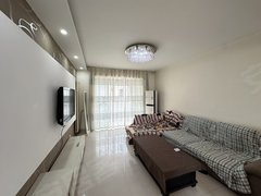 商丘睢阳万达广场日月湖 万达旁 精装修两室 南北通透 家电齐全 房子干净亮堂出租房源真实图片