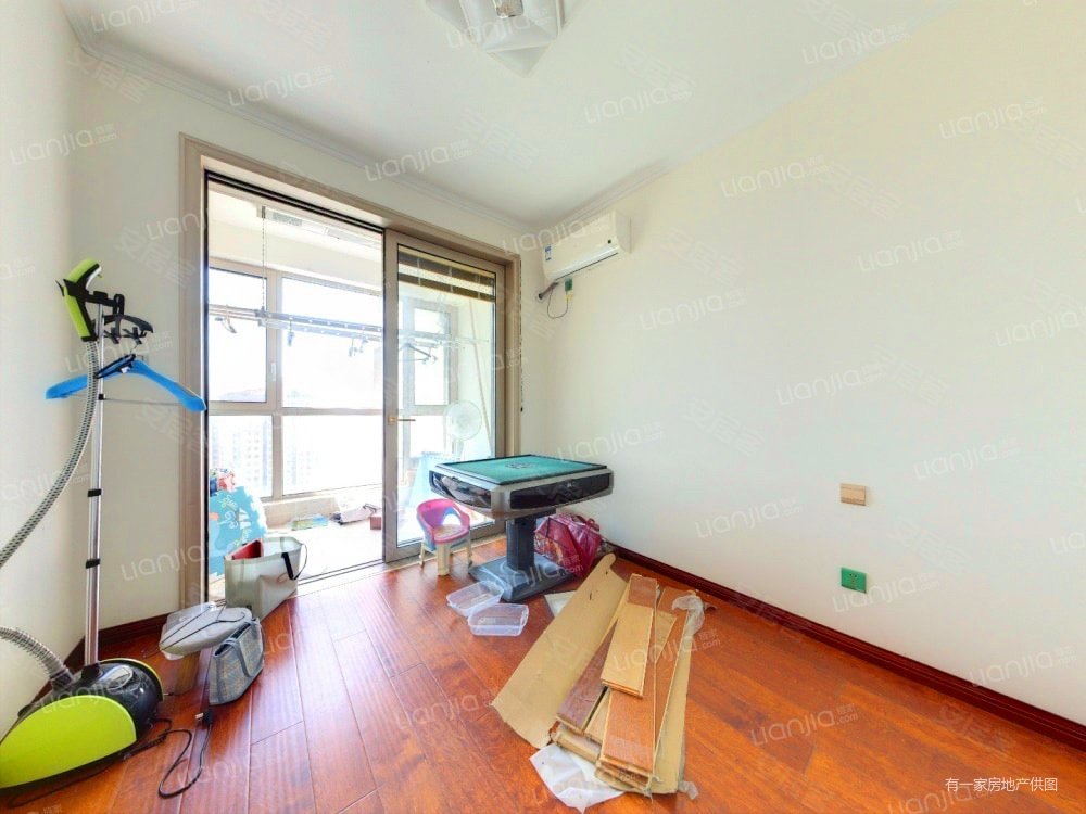 海尔山海湾3室2厅1卫130.5㎡南北120万