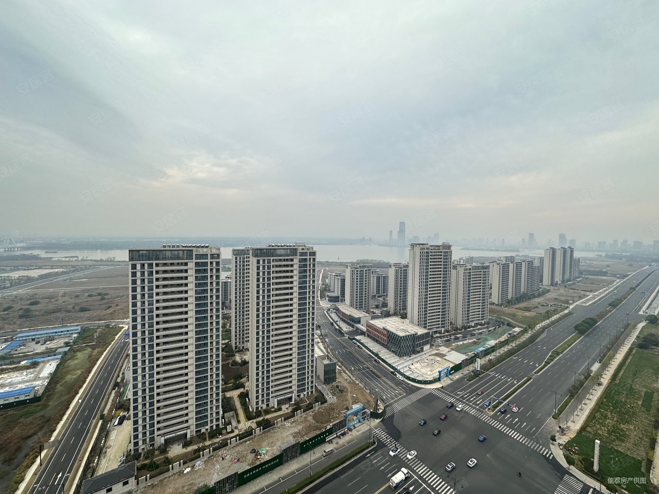 无锡房产网>无锡二手房>宜兴二手房>新庄二手房>湖悦天境>