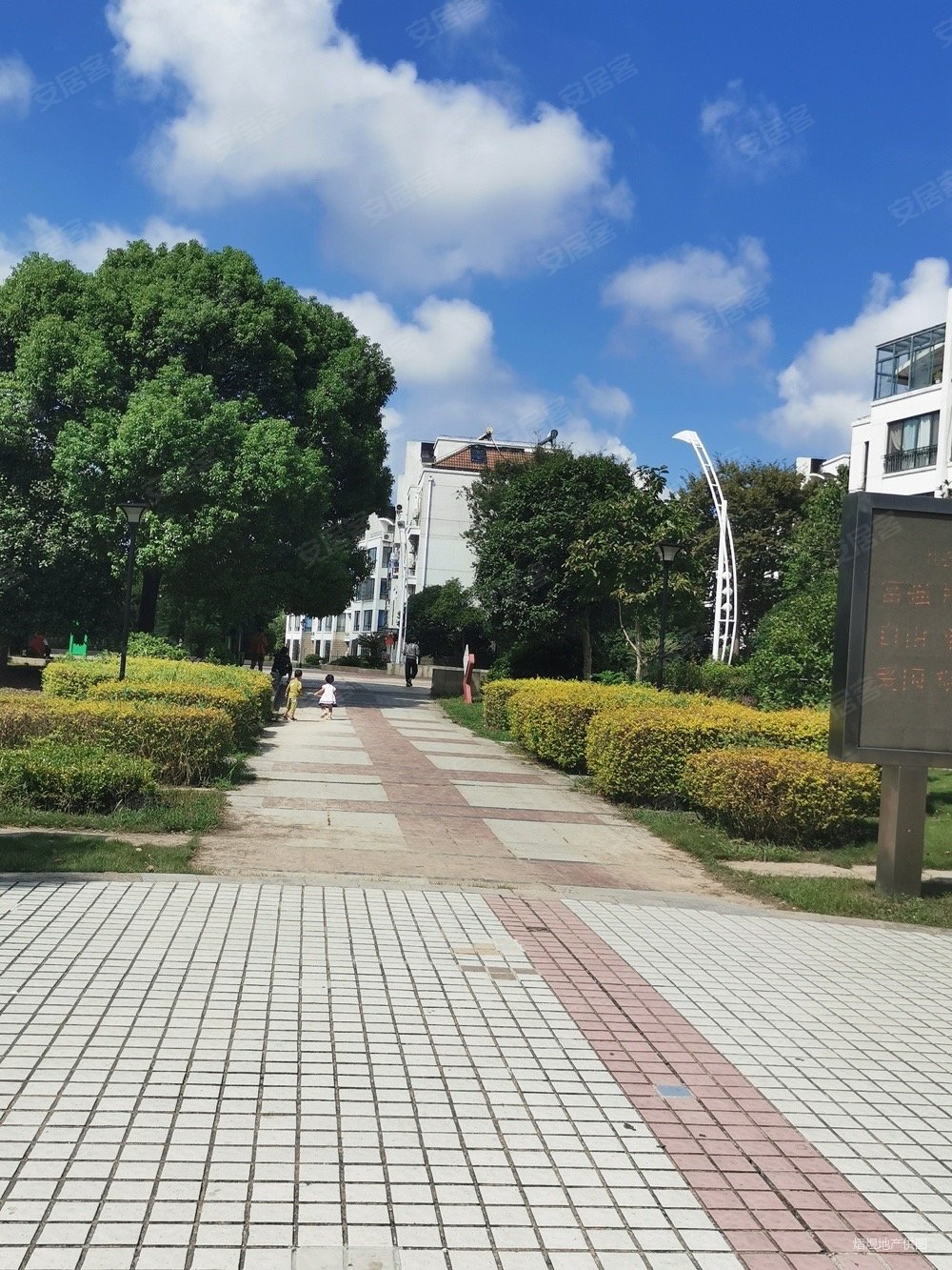 上海房产网>上海二手房>奉贤二手房>庄行二手房>丽水湾>