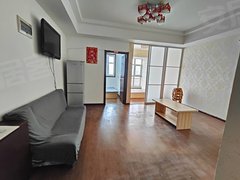 烟台芝罘幸福幸福大厦,楼下多路公交车站,双卧室,家具家电齐全,拎包入住。出租房源真实图片